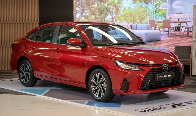 Toyota Vios 2023 chính thức 'lên kệ', 'lột xác' diện mạo, có cả Camera 360 và Toyota Safety Sense