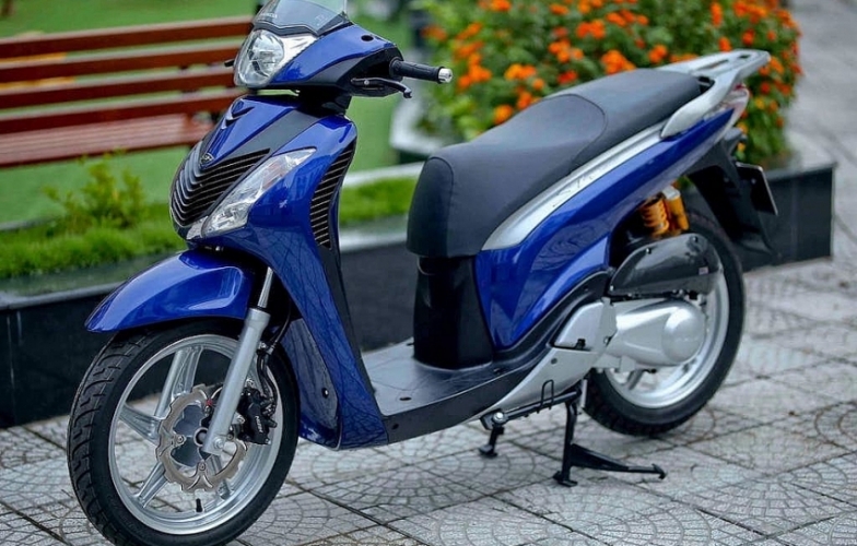 Honda SH 2022 bị 'ngó lơ', khách Việt 'quay xe' sang SH 150i nhập Ý đời cũ bằng giá