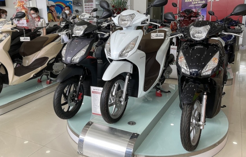 Honda Vision tiếp tục giảm thêm 5 triệu đồng tại đại lý, bỏ mác 'xe đại gia'