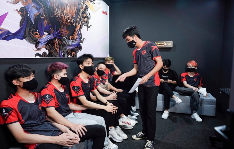 Liên Quân Mobile: Tân Voi Gaming đổi tên thành HQ Esports