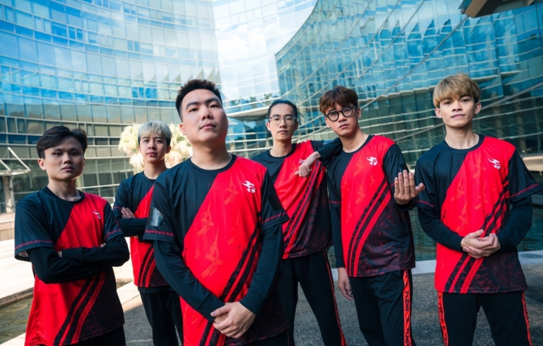 Tốc Chiến: Đánh bại ông lớn Trung Quốc, Team Flash leo lên vị trí top 3 thế giới