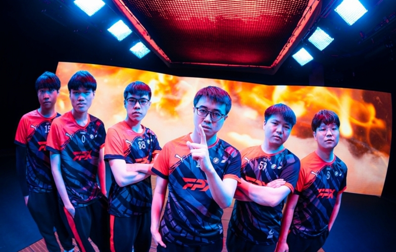 Kết quả CKTG Tốc Chiến ngày 5/7: Nova Esports gây bất ngờ khi đánh bại FunPlus Phoenix