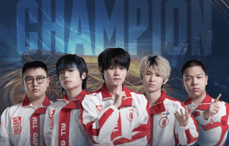 Chung kết Vương Giả Vinh Diệu phá kỷ lục người xem