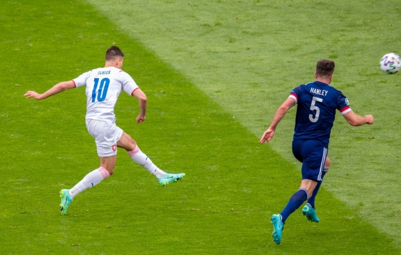 Chủ nhân siêu phẩm đẹp nhất Euro 2021 nói gì?