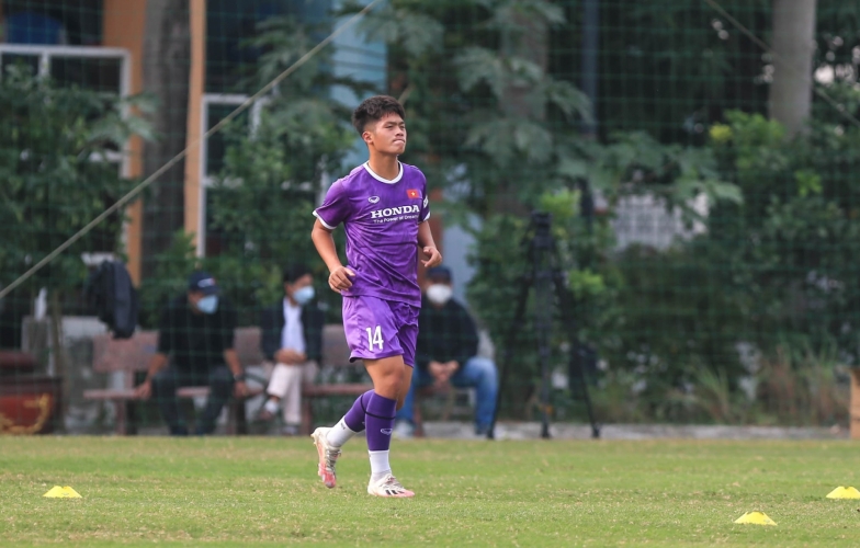 'Vua giải trẻ' Nguyễn Quốc Việt và Tết xa nhà đầu tiên cùng U23 Việt Nam