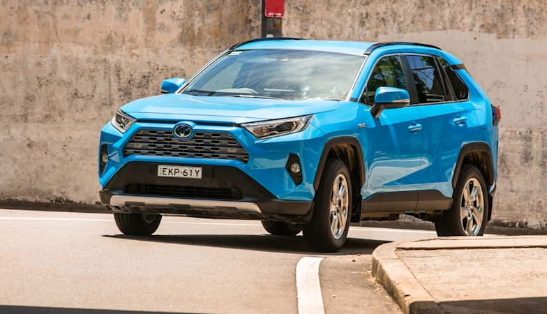 'Siêu phẩm' SUV đẹp long lanh của Toyota sắp mở bán, đe nẹt CX-5, CR-V