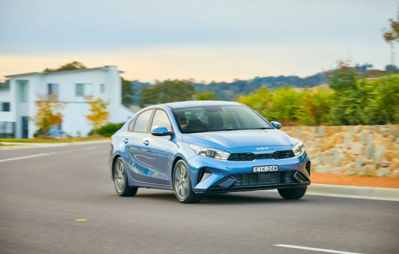 Rộ tin Kia Cerato 2022 sẽ ra mắt tại Việt Nam vào 22/9, cạnh tranh Mazda 3
