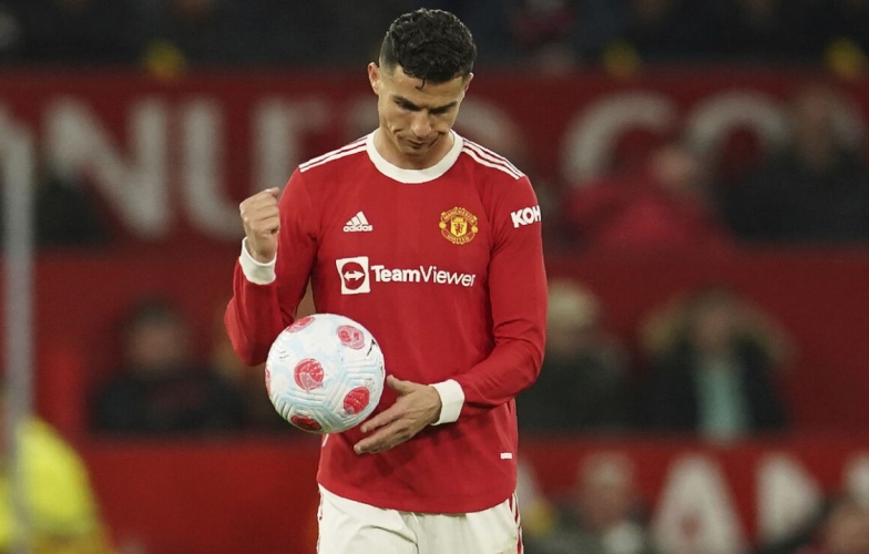 Quyết không chịu từ bỏ, MU thay thế Ronaldo bằng cái tên thứ 5?
