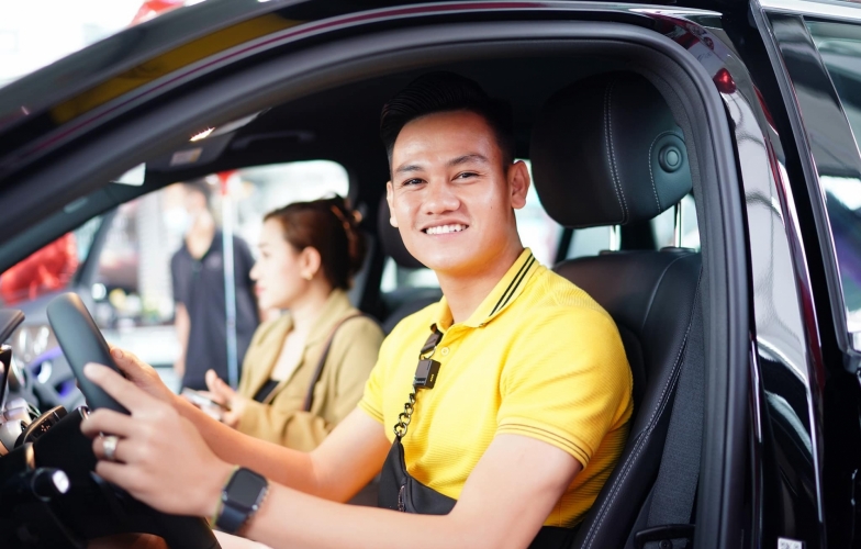 Hồ Tấn Tài tậu Mercedes-Benz GLC 200 4Matic, thắng 'cược' được độ xe miễn phí