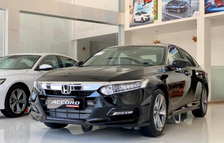 Tồn kho, đại lý “xả hàng” Honda Accord đời cũ với mức giá cực hấp dẫn