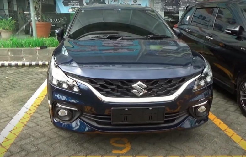 Hatchback cỡ B siêu đẹp của Suzuki bất ngờ đại lý, giá chỉ hơn 400 triệu đồng