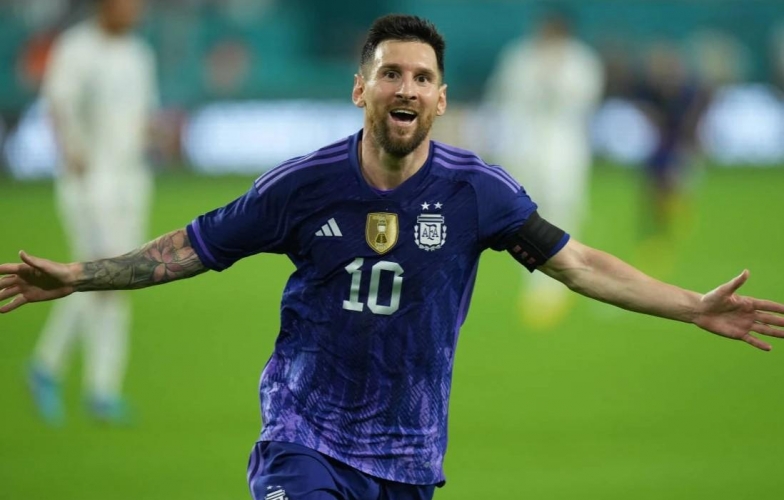 Messi khiến Angola 'bùng nổ', chính quyền ra quyết định gây sốc