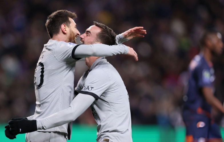 Ronaldo hay Messi? Tiền vệ xuất sắc bậc nhất chọn ra ai vĩ đại hơn