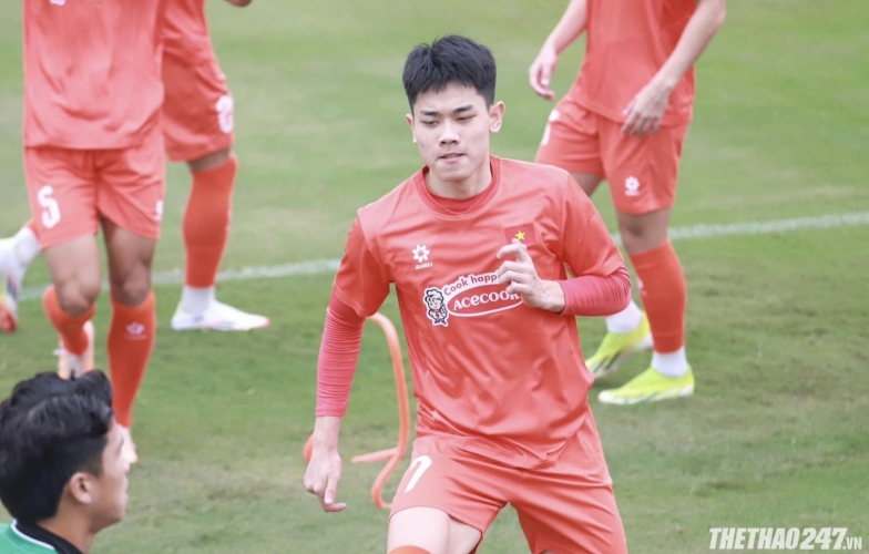 Tiền đạo chủ lực gặp vấn đề, U23 Việt Nam hồi hộp đợi tình hình