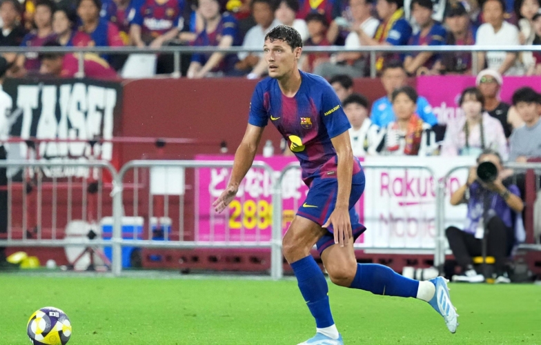 Đội bóng vĩ đại châu Âu muốn chiêu mộ hậu vệ của Barca