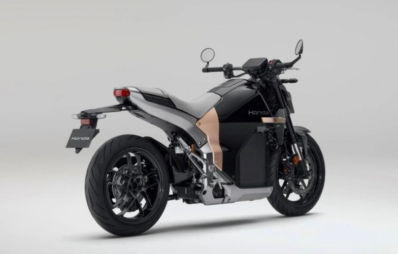 Honda WN7 – Mô tô điện thể thao đầu tiên của hãng xe Nhật có sức mạnh sánh ngang 1.000cc