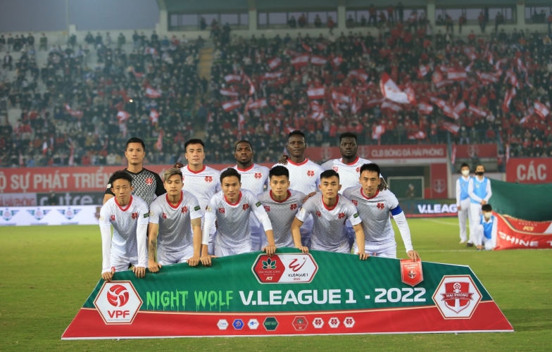 CLB Hải Phòng bất ngờ nhận hattrick danh hiệu ở V-League 2022