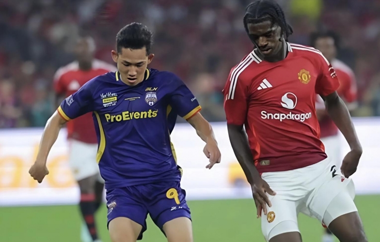 Trực tiếp ASEAN All-Stars 0-0 MU: Hai Long tỏa sáng