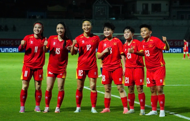Việt Nam thắng đậm Campuchia ở trận ra quân AFF Cup