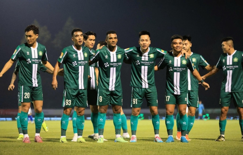 Vòng 1 giải hạng Nhất: Vạn sự khởi đầu nan!