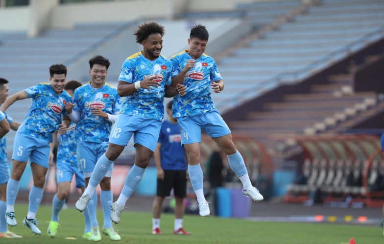 ĐT Việt Nam vẫn chưa đủ lực lượng ở buổi tập thứ 2