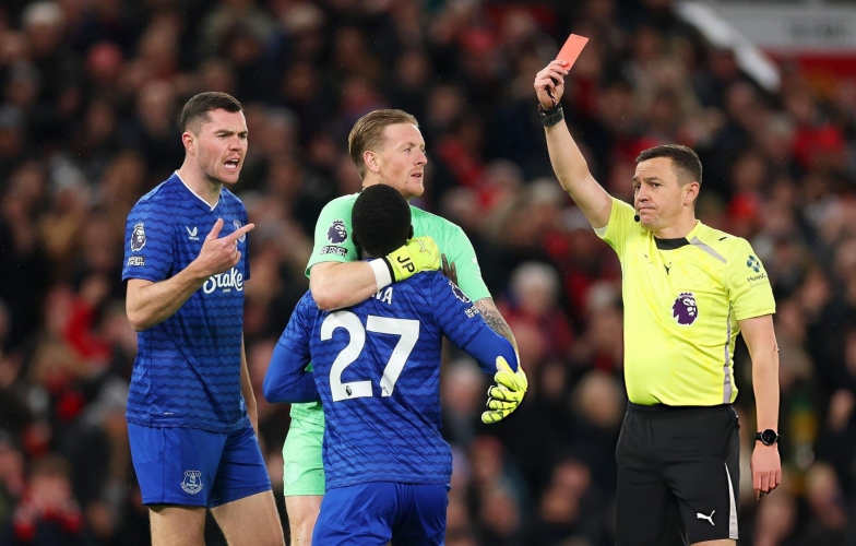 Trực tiếp MU 0-0 Everton: Thẻ đỏ bất ngờ