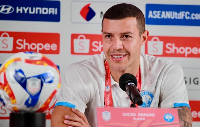 Trung vệ Brazil tuyên bố cổ vũ U22 Việt Nam ở chung kết SEA Games