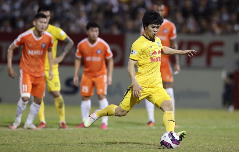 Công Phượng, HAGL và Đà Nẵng lập kỷ lục khủng ở V.League