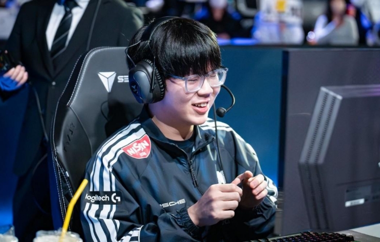 DRX bất ngờ có động thái đôn tuyển thủ Việt LazyFeel làm Xạ thủ chính thức