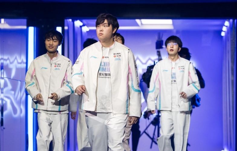 Chưa tới mùa 2026 nhưng BLG đã diễn 'drama cung đấu' khiến khán giả ngán ngẩm