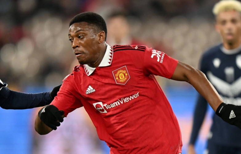 Man Utd nhận tin vui bất ngờ trước trận Derby nước Anh: 'Mãnh thú' sẵn sàng 'gieo sầu' cho Liverpool