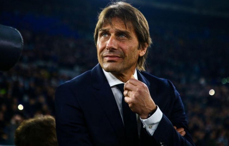 Conte thúc giục Napoli cướp mục tiêu của Arsenal và Man Utd