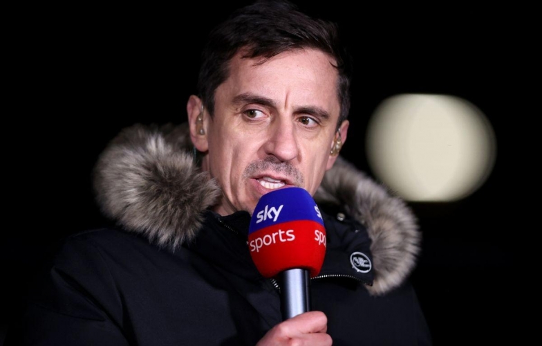 Gary Neville khuyên MU nên bán 4 cái tên