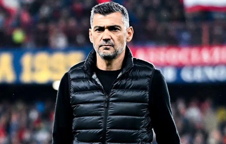 Al Nassr sắp thay HLV, người từng là đồng đội cũ Ronaldo