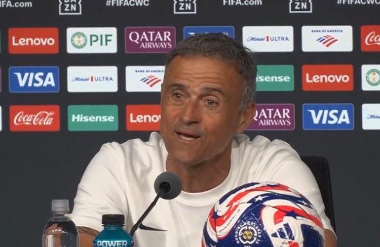 Luis Enrique cảnh báo PSG: 'Không được lơ là trước Messi'