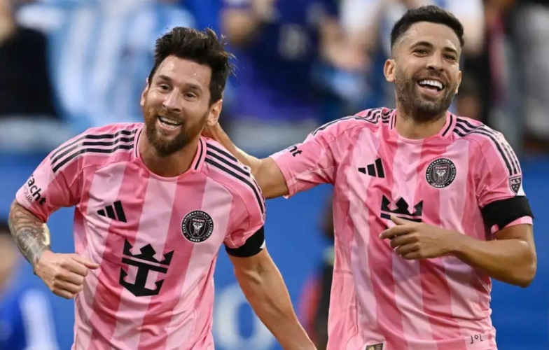 HLV Inter Miami: 'Messi hạnh phúc nhất khi được chơi bóng'