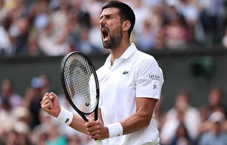 Novak Djokovic chạm cột mốc vĩ đại