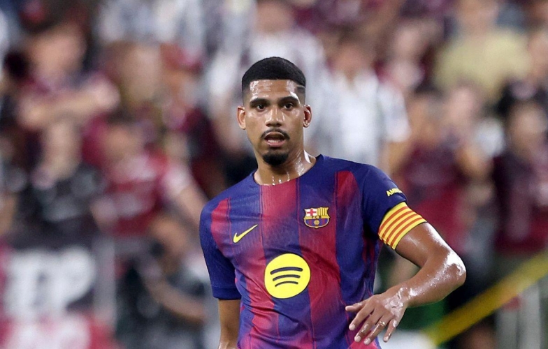 Đội trưởng Barca chính thức chốt tương lai