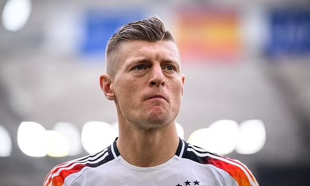 Toni Kroos: 'Đức may mắn vào bảng dễ ở vòng loại World Cup'