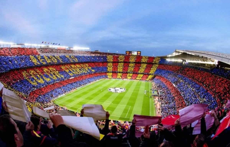 Barcelona sẽ không tiếp PSG trên sân Camp Nou