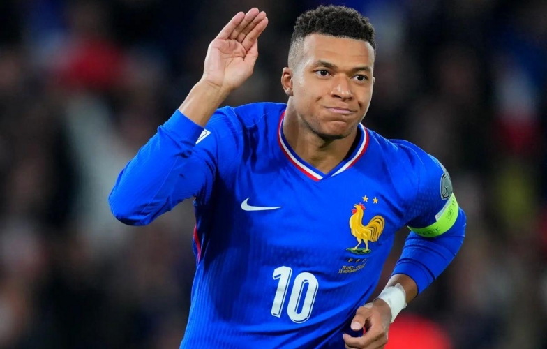 Mbappe khiến tuyển Pháp dậy sóng vì động thái đầy ưu ái