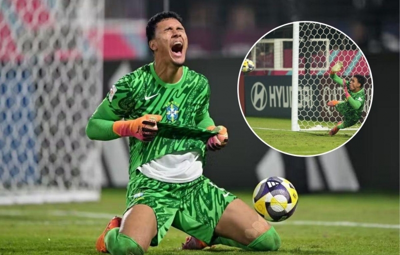 Thủ môn 17 tuổi gây sốt với 6 pha cản phá penalty tại World Cup