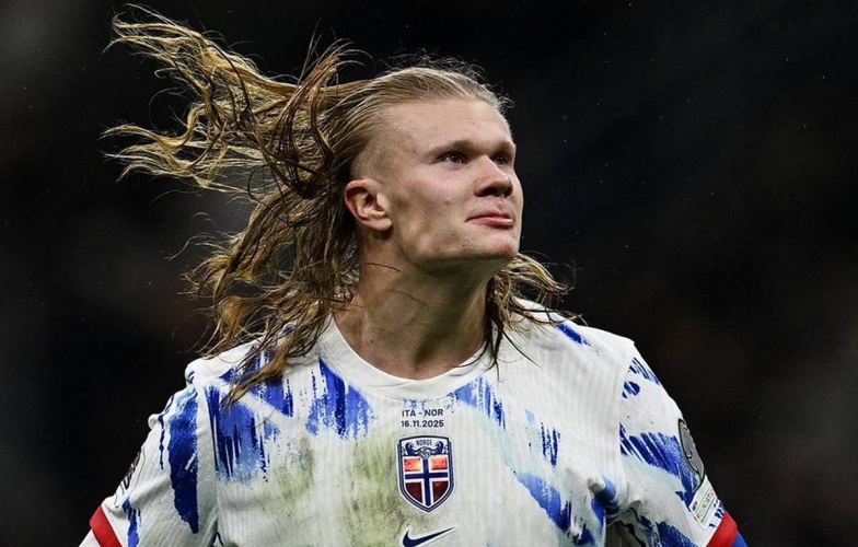 Tuổi 25 của Haaland 'đỉnh' hơn Ronaldo lẫn Messi