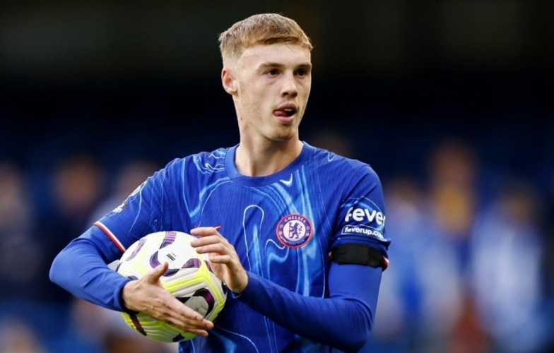 Cole Palmer nhận giải thưởng bất ngờ từ CĐV Chelsea
