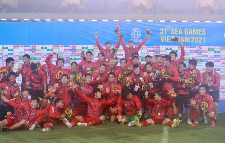 CĐV ĐNÁ phản ứng trái chiều về bảng tổng sắp huy chương SEA Games 31 chung cuộc