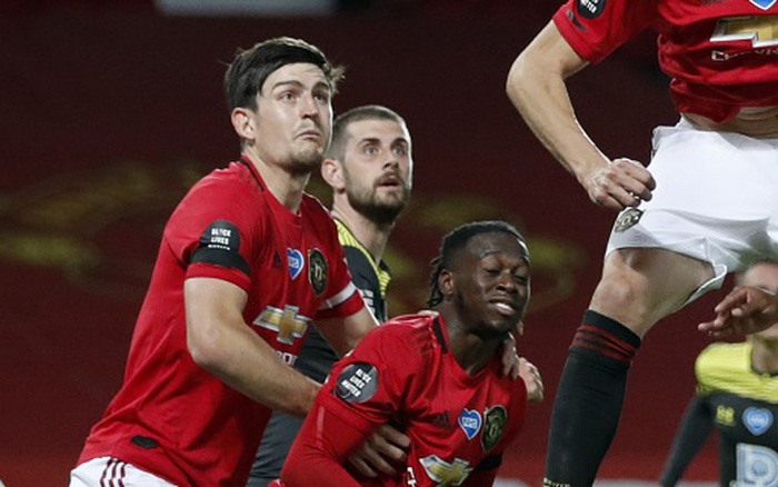 Chuyển nhượng chiều 4/5: MU chia tay “bản hợp đồng thảm họa” nhất thời hậu Sir Alex?