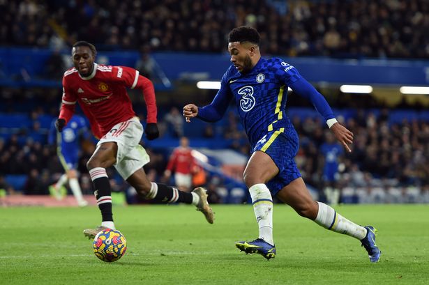 3 hậu vệ sẵn sàng gia nhập MU miễn phí để thế chỗ thảm họa Wan-Bissaka