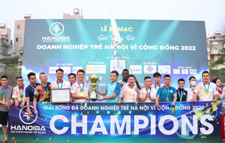 Bế mạc Giải bóng đá Doanh nghiệp Trẻ Hà Nội vì cộng đồng 2022: TIG 'xưng vương'