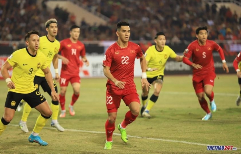 Trực tiếp Việt Nam vs Malaysia: Cao Pendant Quang Vinh, Nguyễn Filip đá chính