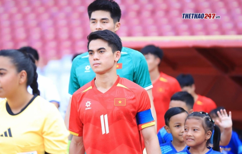 Khuất Văn Khang: 'Chơi trên sân của Indonesia thúc đẩy U23 Việt Nam thể hiện bản lĩnh'